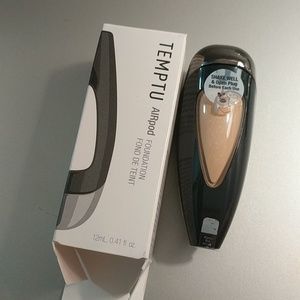 Temptu Airpod Foundation
